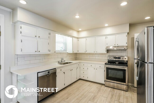 Foto del edificio - 3804 Scotwood Dr