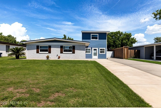 Building Photo - 401 Claudia Dr