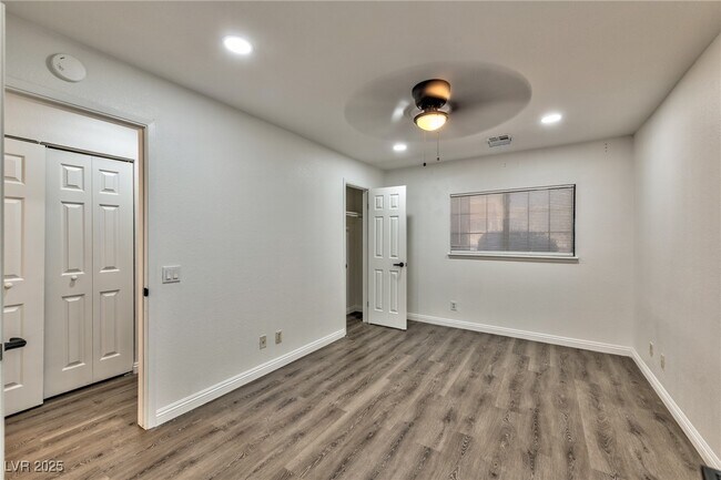 Foto del edificio - 4150 Sanderling Cir