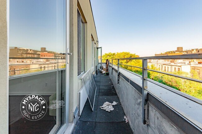 Foto del edificio - 286 Stanhope St