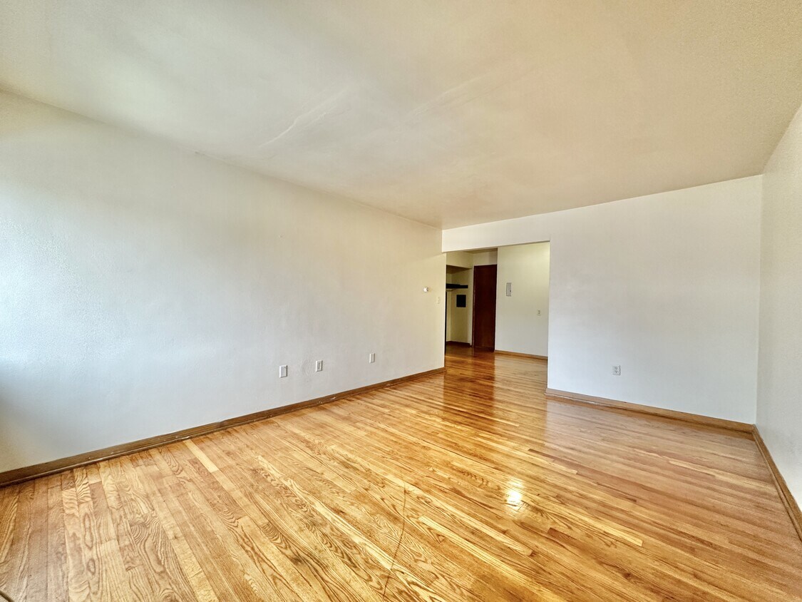 Foto del edificio - 430 Harrison Ave