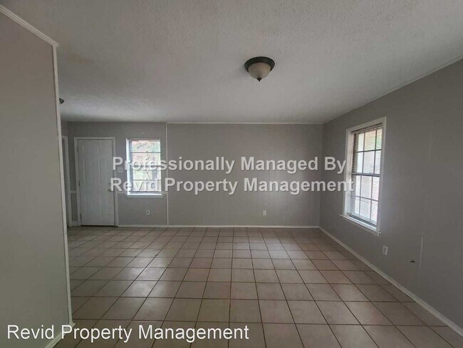 Building Photo - 3 br, 2 bath House - 4475 Tarleton Drive