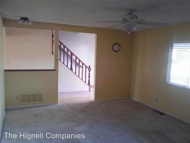 Building Photo - 681 Terrace Dr