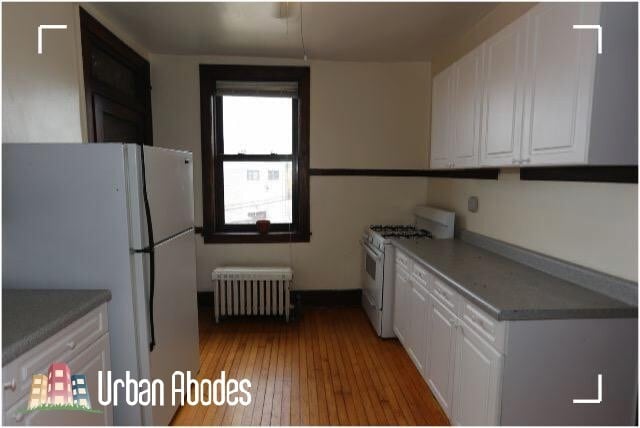Building Photo - 3816 N Drake Ave