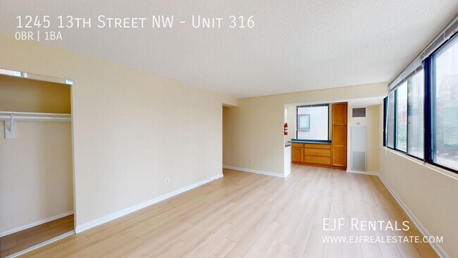 Foto del edificio - 1245 13th St NW