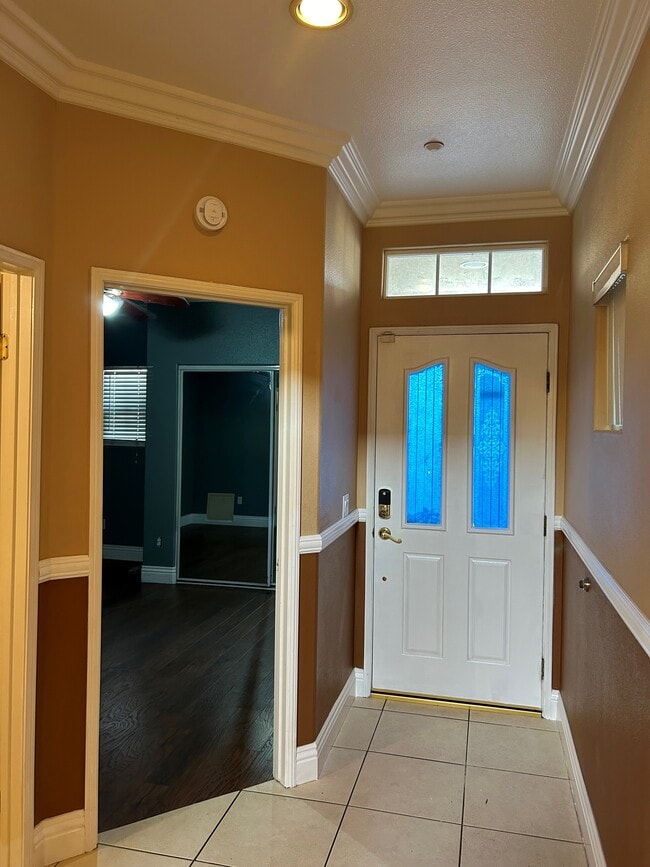 Photo - 8940 Deira Ln House