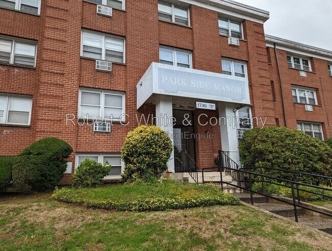 Building Photo - 1730 State St