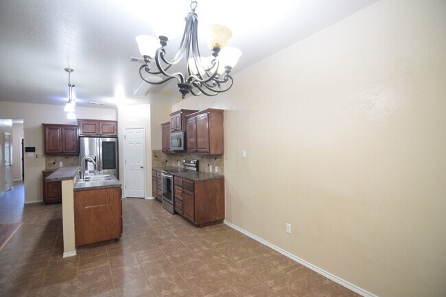 Building Photo - 4811 Citrine Dr