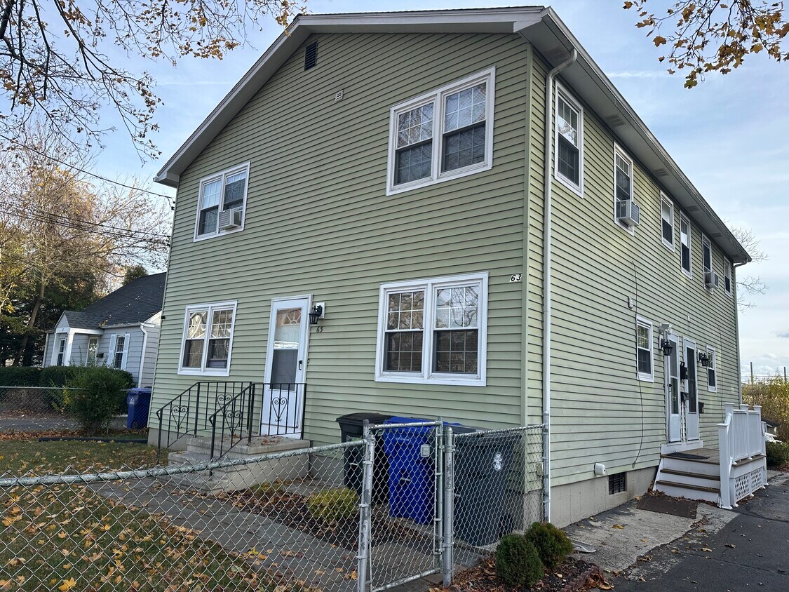 Foto principal - 63 Elm St