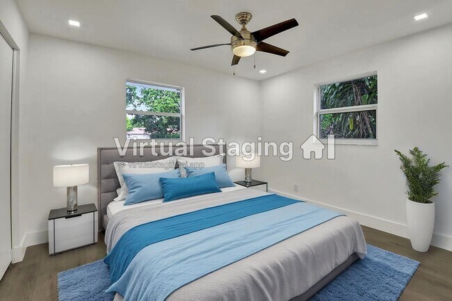 Foto del edificio - 5456 Sunrise Blvd