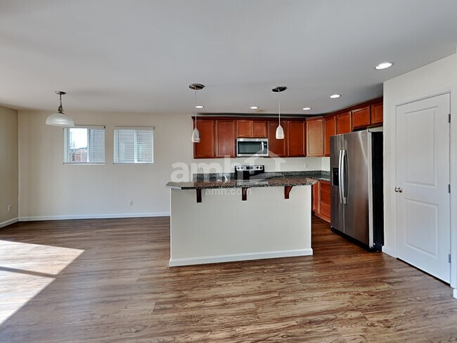 Foto del edificio - 19105 18th Ave Ct E