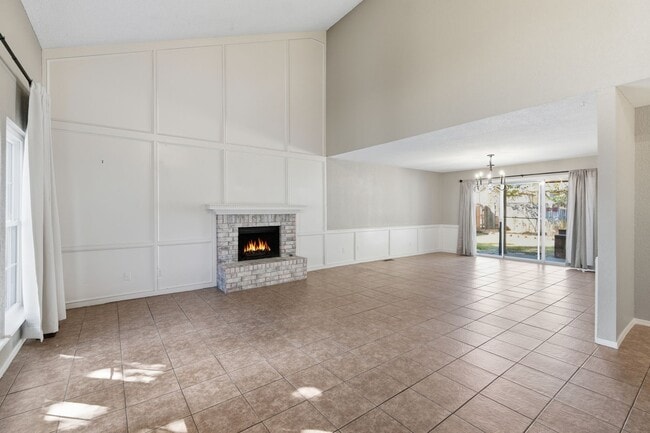 Foto del edificio - 7124 S Canton Ave