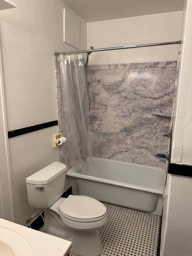 Bathroom - 226 Lancaster Ave
