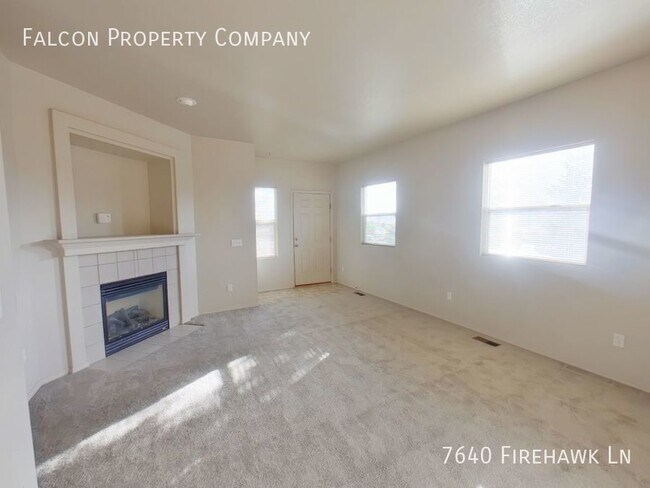 Foto del edificio - Fantastic Rancher in Stetson Hills! - Appr...
