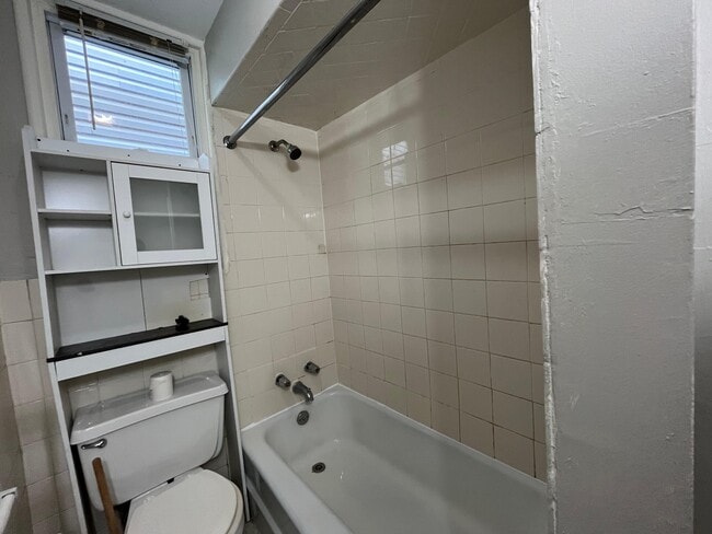 Foto del edificio - 326 Avenue E