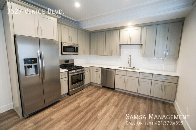 Foto del edificio - 3527 Venice Blvd.