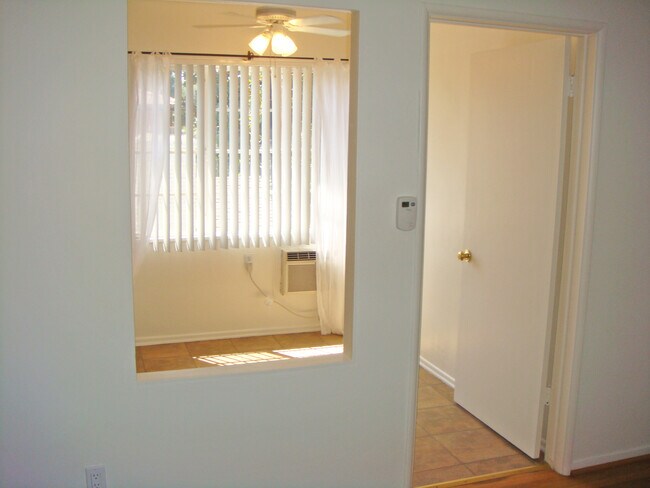 Dining Room - 12024 Moorpark St