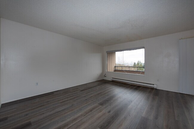 Building Photo - 22805 30th Ave S