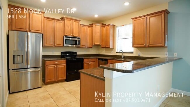 Building Photo - 1528 Moon Valley Dr