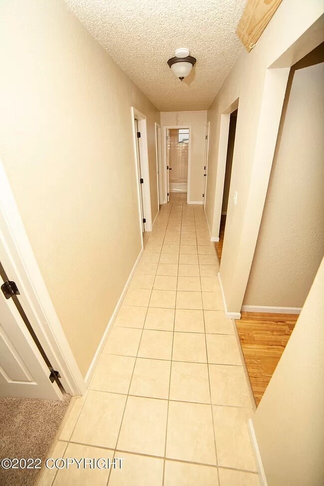 Foto del edificio - 16943 Hanson Dr