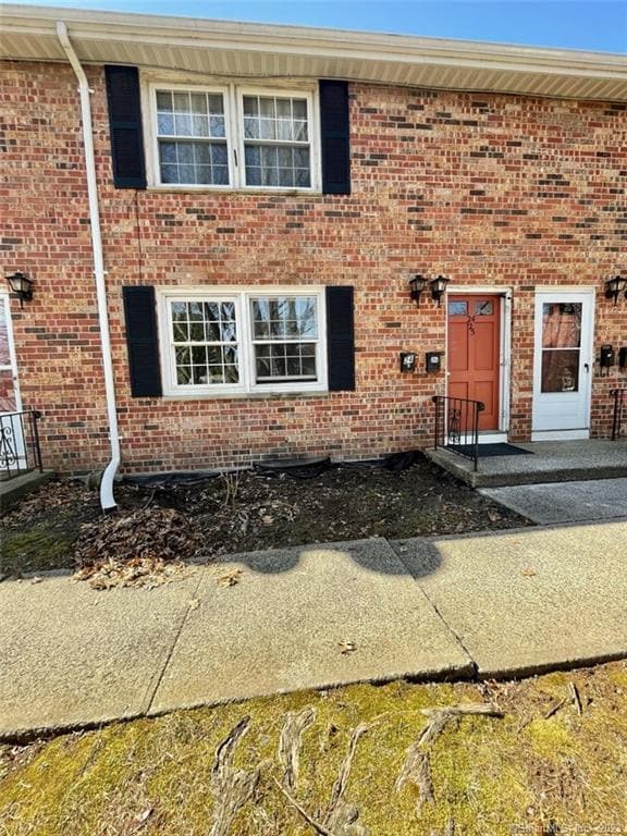 Foto principal - 114 S Washington St