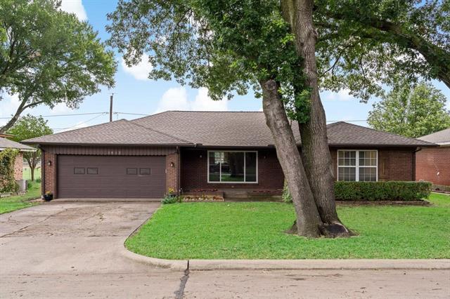 Primary Photo - 1812 N Pl
