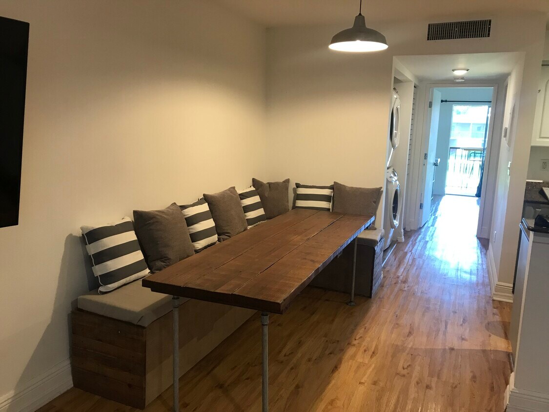 1627 Meadows Cir W Unit 1627, Boynton Beach, FL 33436 Condo for Rent