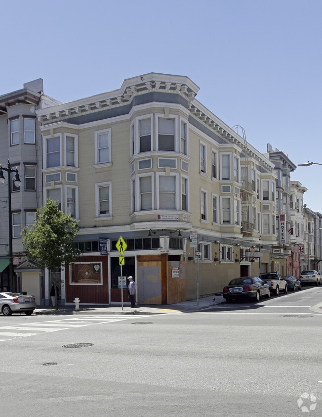 Primary Photo - 132 6th St