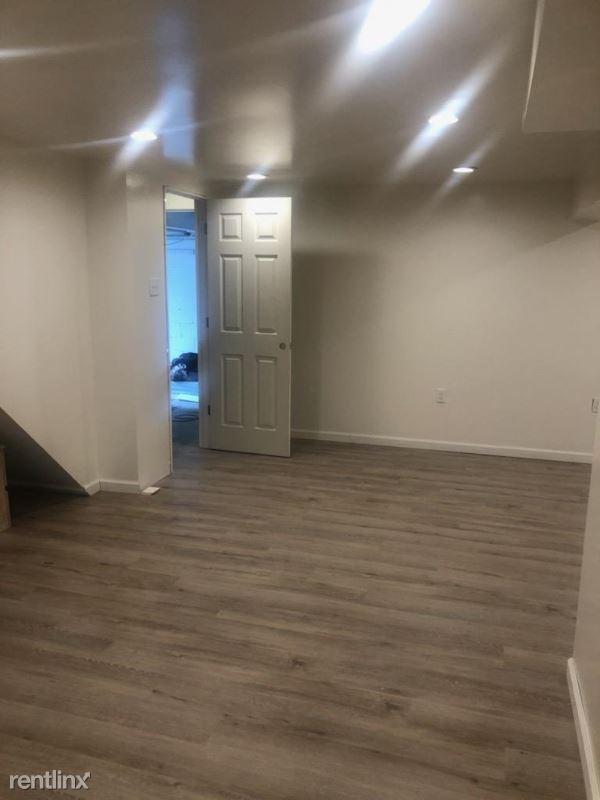 Foto del edificio - 4 br, 1.5 bath House - 828 Londonderry Dr
