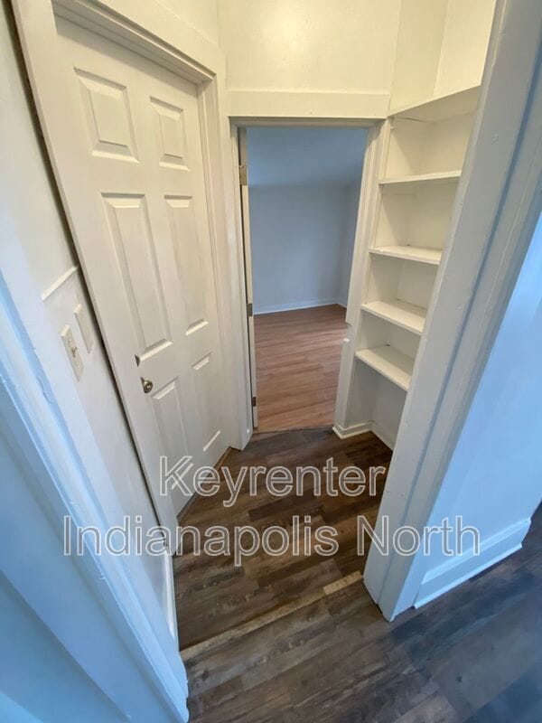 Foto del edificio - 1427 Wayne St