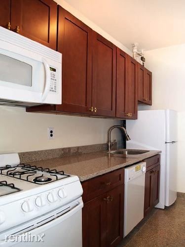 Building Photo - 234 E 58th St