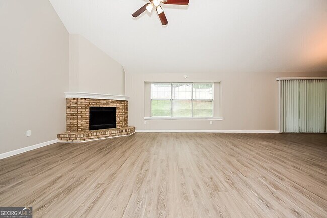 Building Photo - 103 Eagle Way
