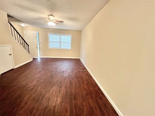 Building Photo - 100 Chalfont Dr