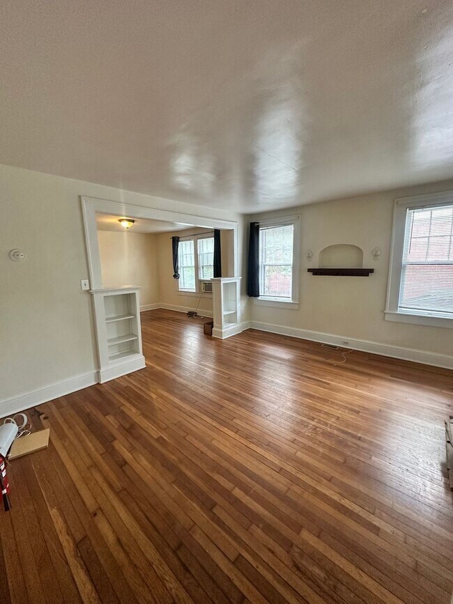 Photo - 527 Maryland Ave Apartment