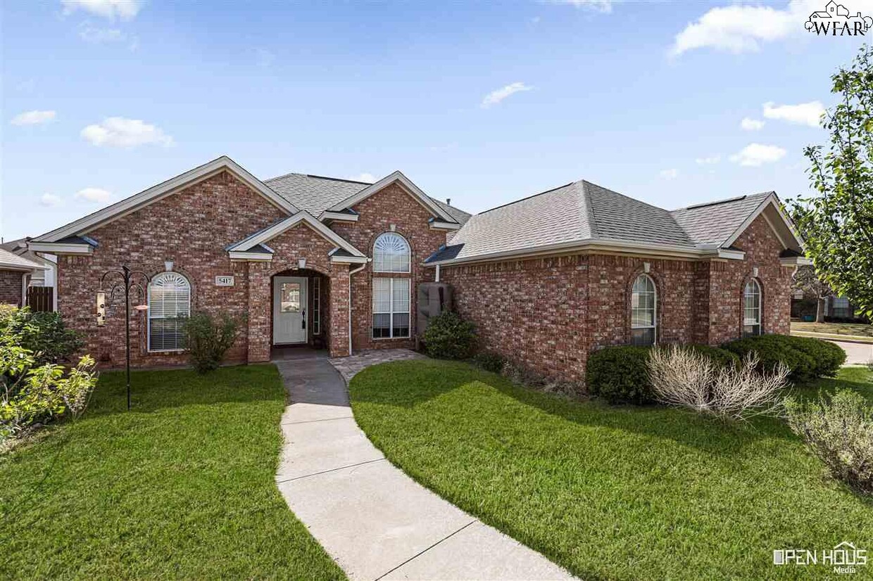 Primary Photo - 5417 Blazing Star Ln