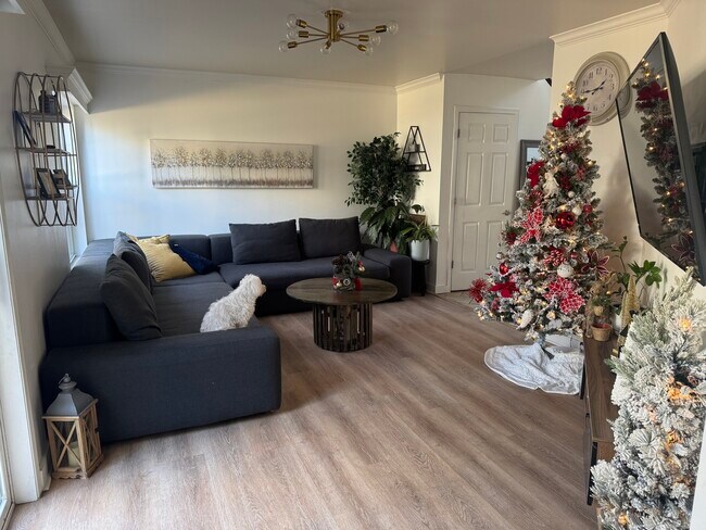 Building Photo - 2745 Borkshire Ln