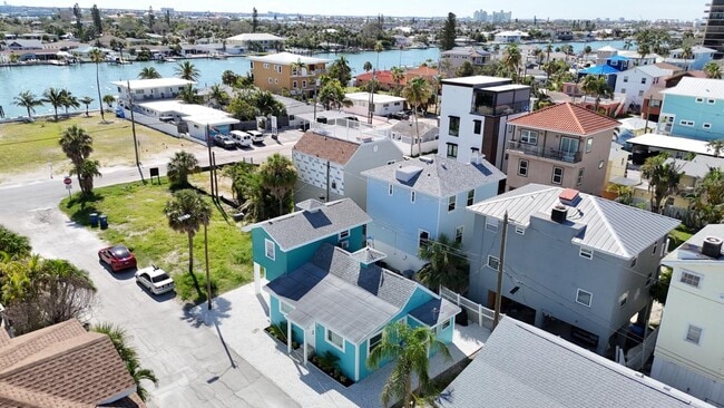 Photo - 37 80th Terrace House