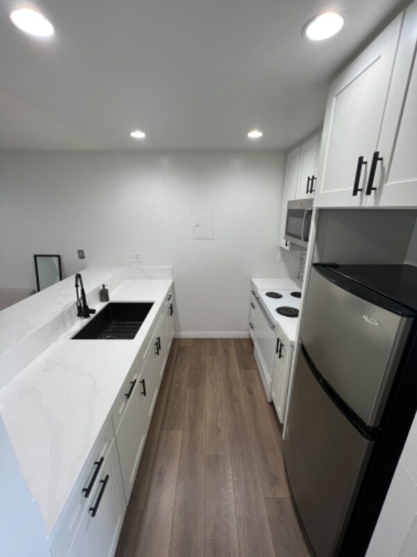 2511 W Sunflower Ave Unit M3, Santa Ana, CA 92704 Condo for Rent in