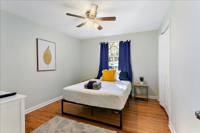 Foto del edificio - 8633 Emerald Isle Cir S