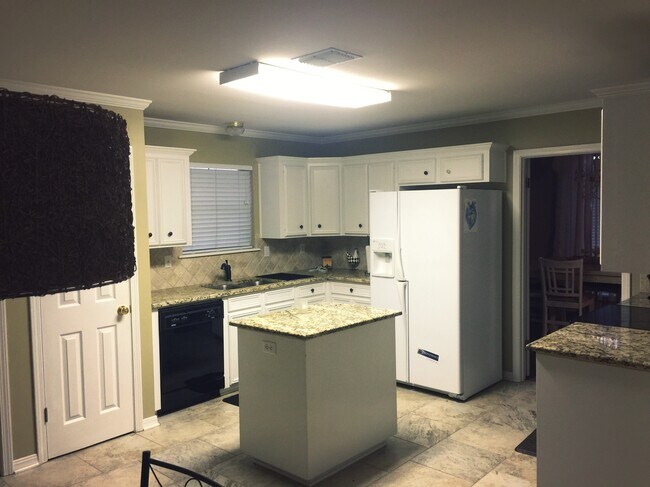 Foto del edificio - 3005 Gabriel Oaks Dr