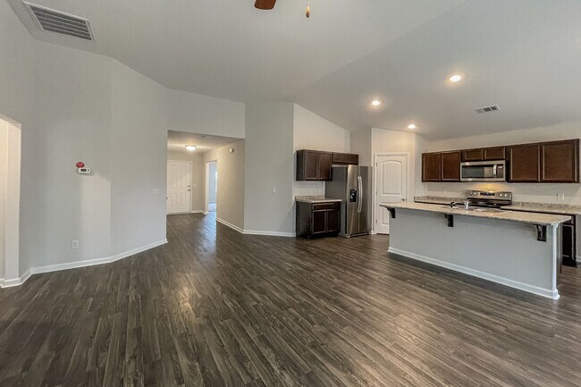 Building Photo - 1127 Autumns Wood Cir E