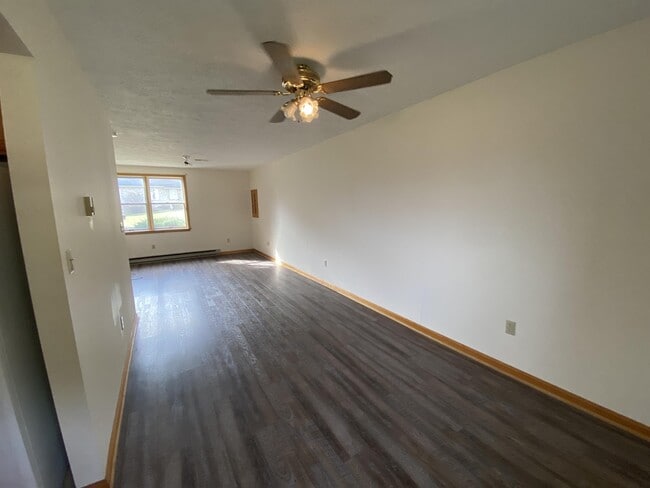 Foto del edificio - 408 Overlook Dr