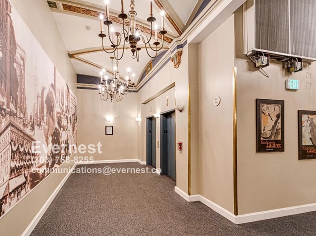 Building Photo - 1555 California St