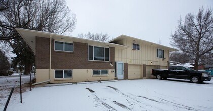 Building Photo - 2713 Stanford Rd