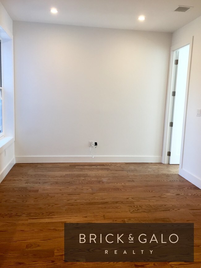 Foto del edificio - 840 Franklin Ave
