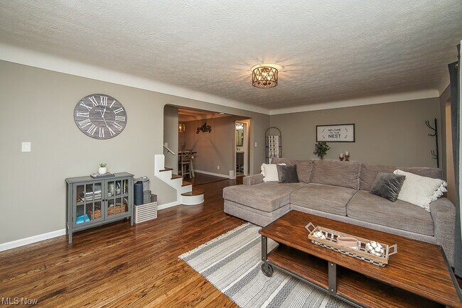 Building Photo - 6514 Bonroi Dr