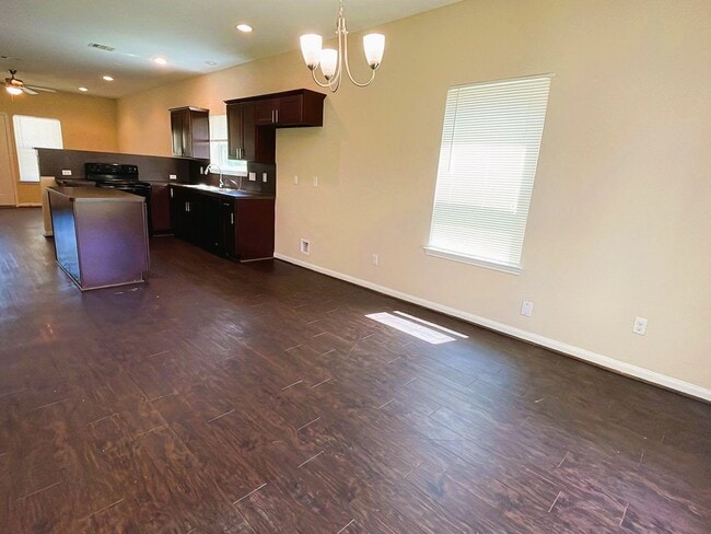 Photo - 8526 Homewood Ln