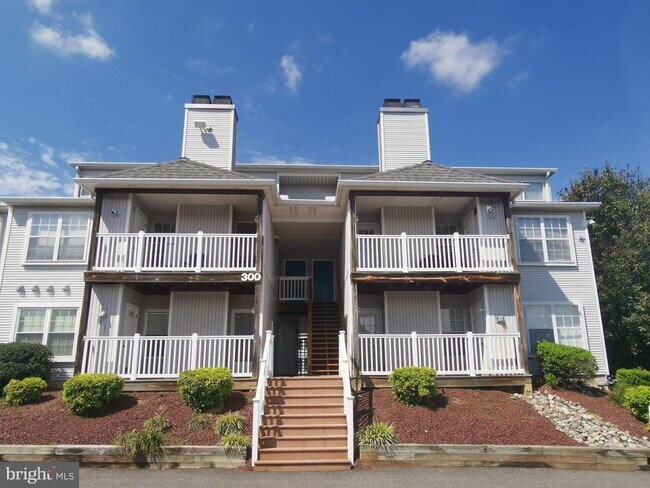 Foto del edificio - 306 Waters Edge Dr