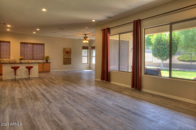 Foto del edificio - 25609 N Singbush Loop