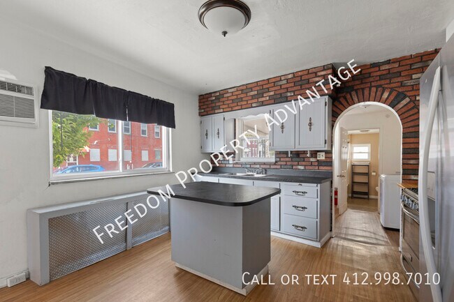 Foto del edificio - 130 S 24th St